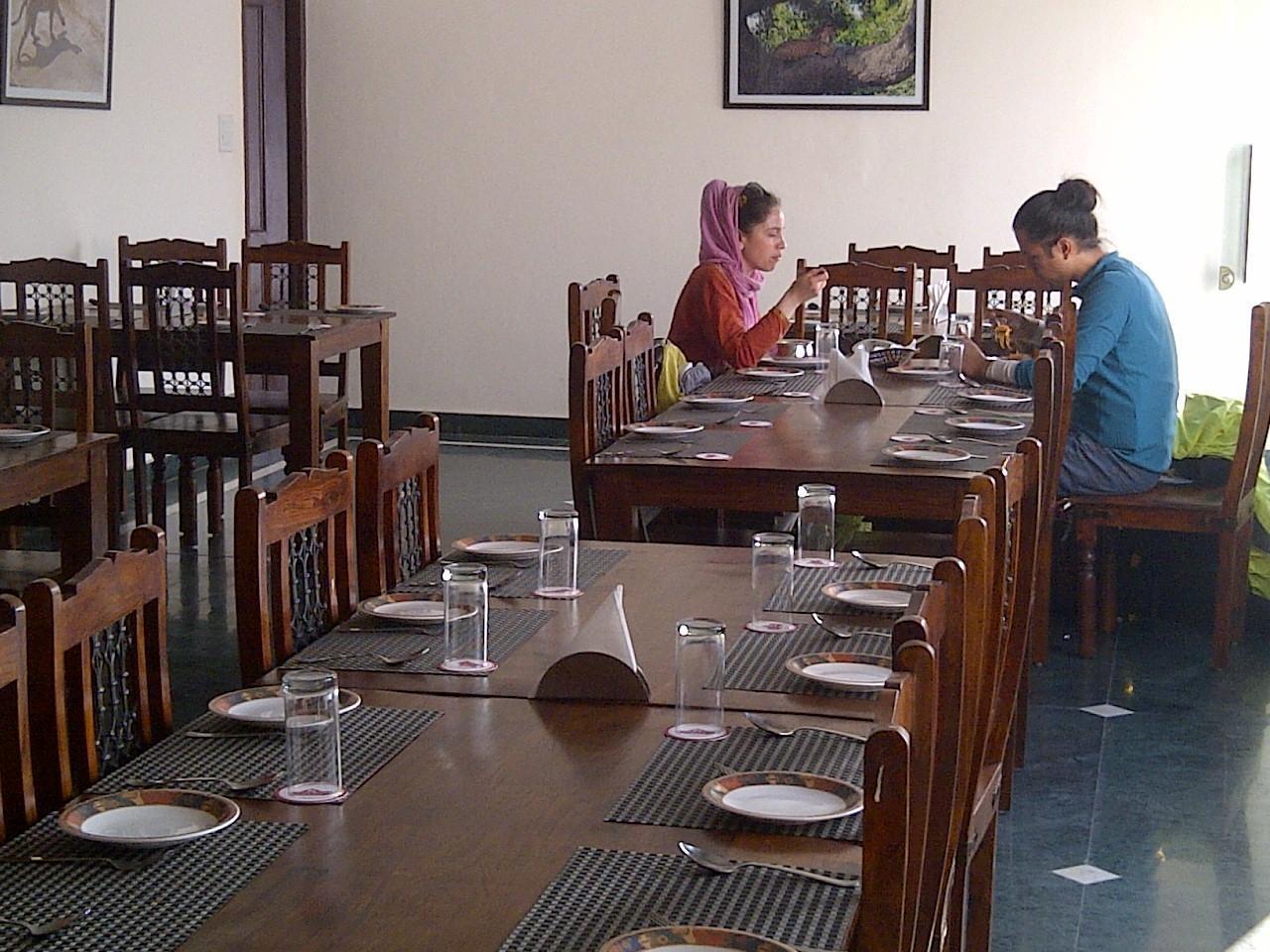 Hôtel Chitra Grand à Haridwār Extérieur photo