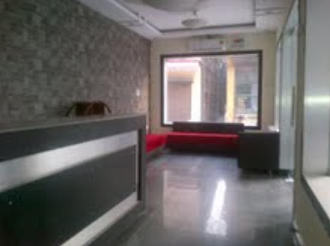 Hôtel Chitra Grand à Haridwār Extérieur photo